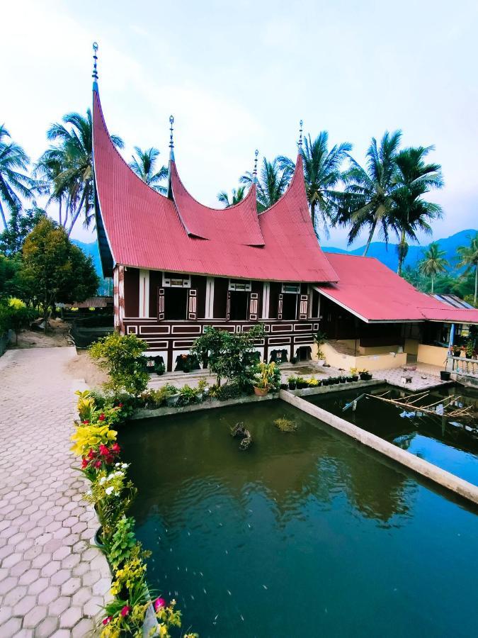 Rumah Gadang Simarasok Villa Baso Buitenkant foto