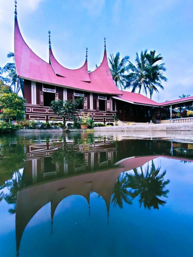 Rumah Gadang Simarasok Villa Baso Buitenkant foto