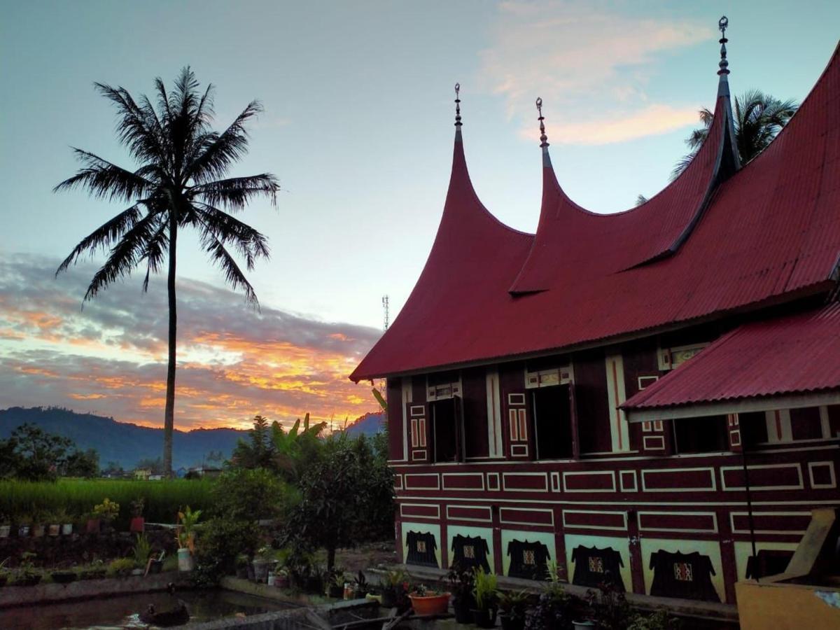 Rumah Gadang Simarasok Villa Baso Buitenkant foto