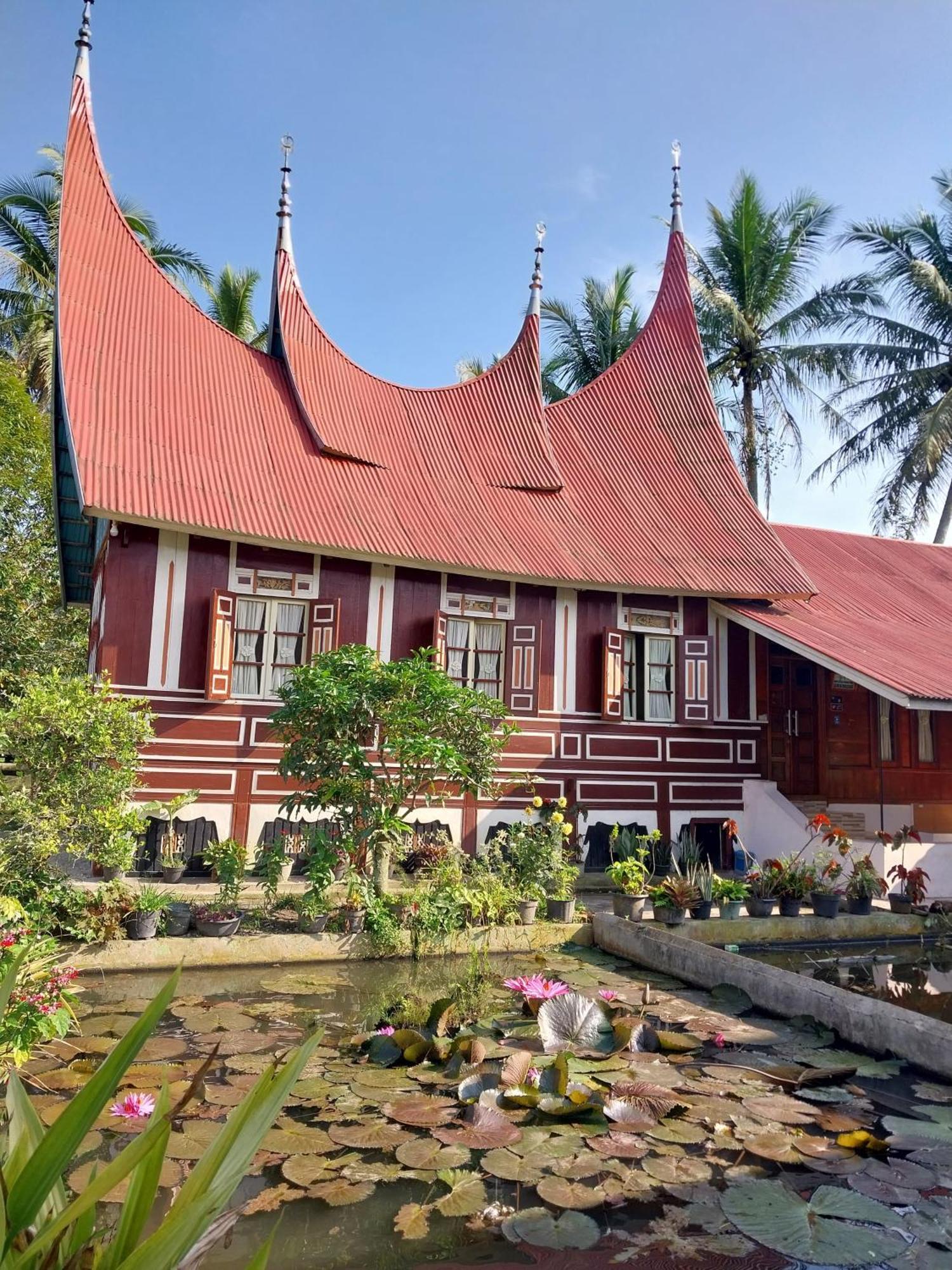 Rumah Gadang Simarasok Villa Baso Buitenkant foto